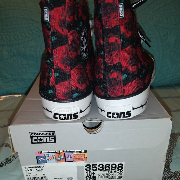 Converse Unisex Black w/red Roses High Top Sneakers - Picture 3 of 12